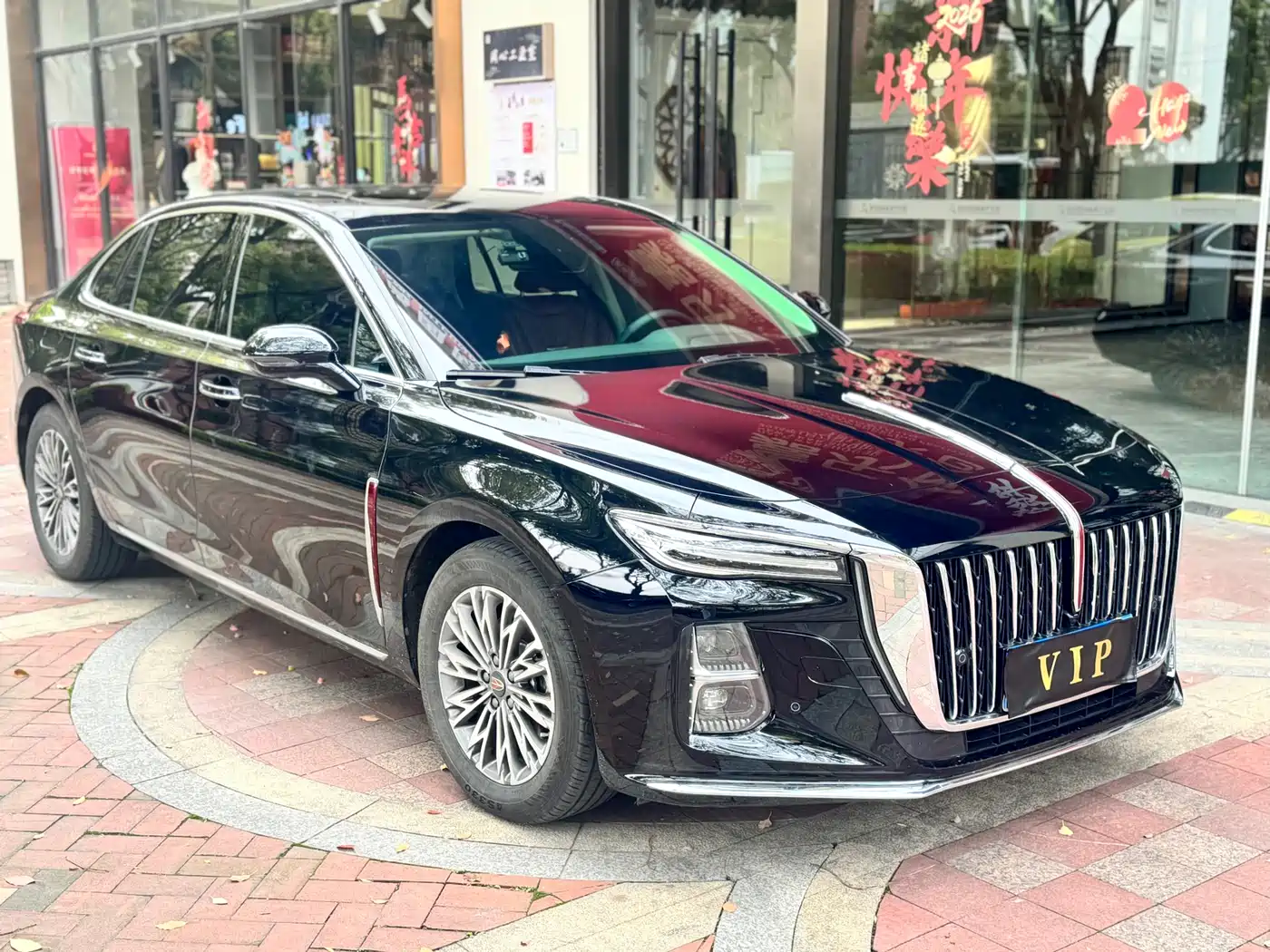 Hongqi H5 2025 1.5T DCT Flag Rhythm 500,000 Units Memorial Edition фото 3
