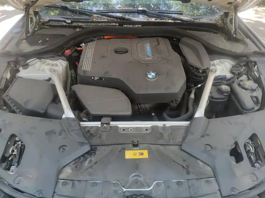 BMW 5 SERIES NEW ENERGY