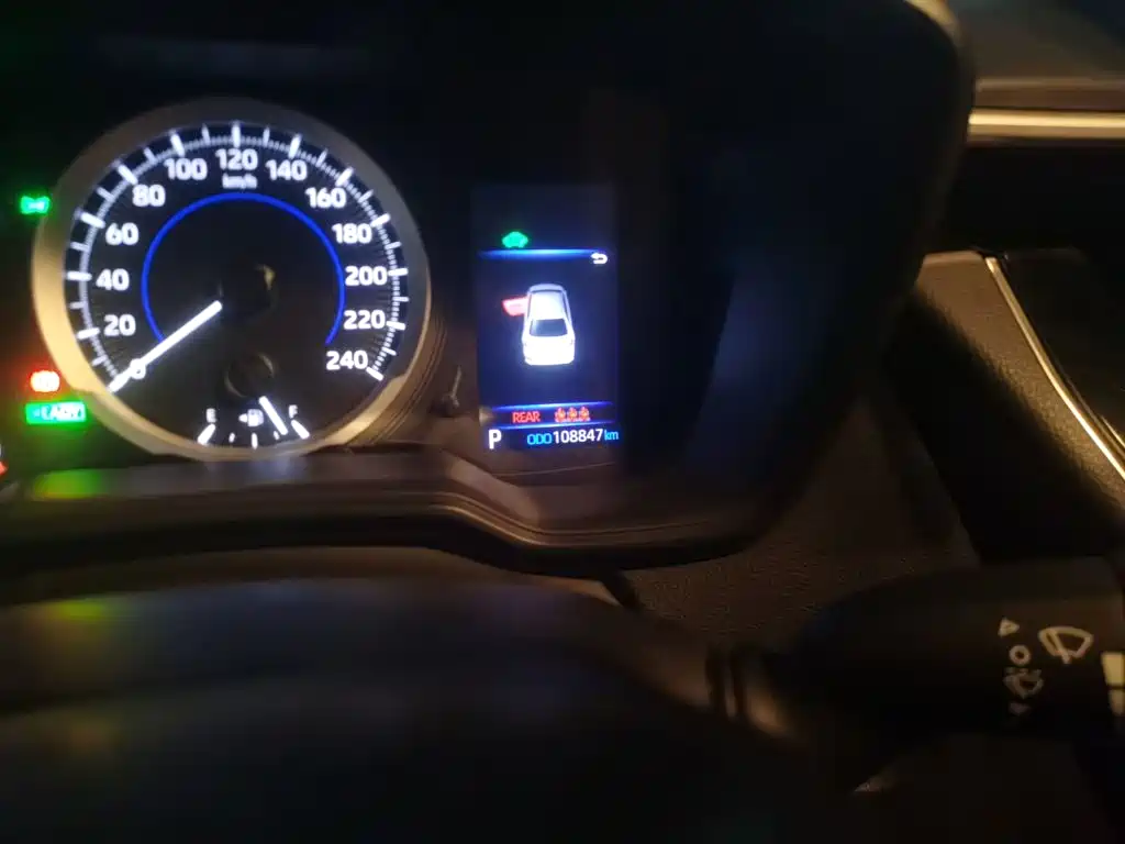 Photo 5 - Toyota Corolla