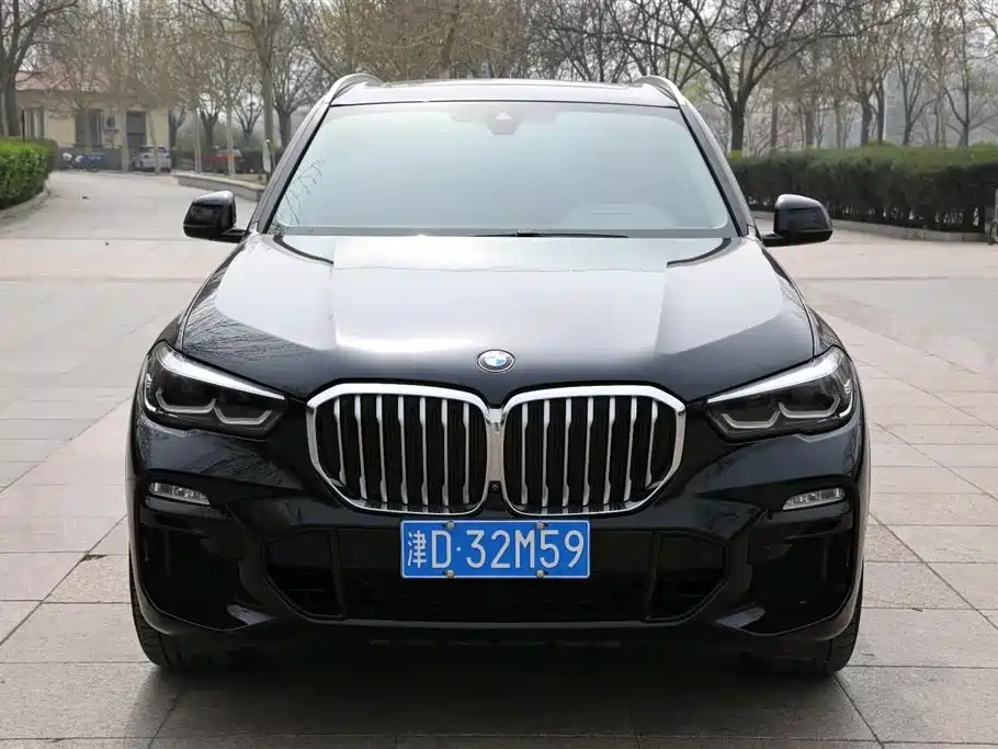 BMW X5 (IMPORTED)