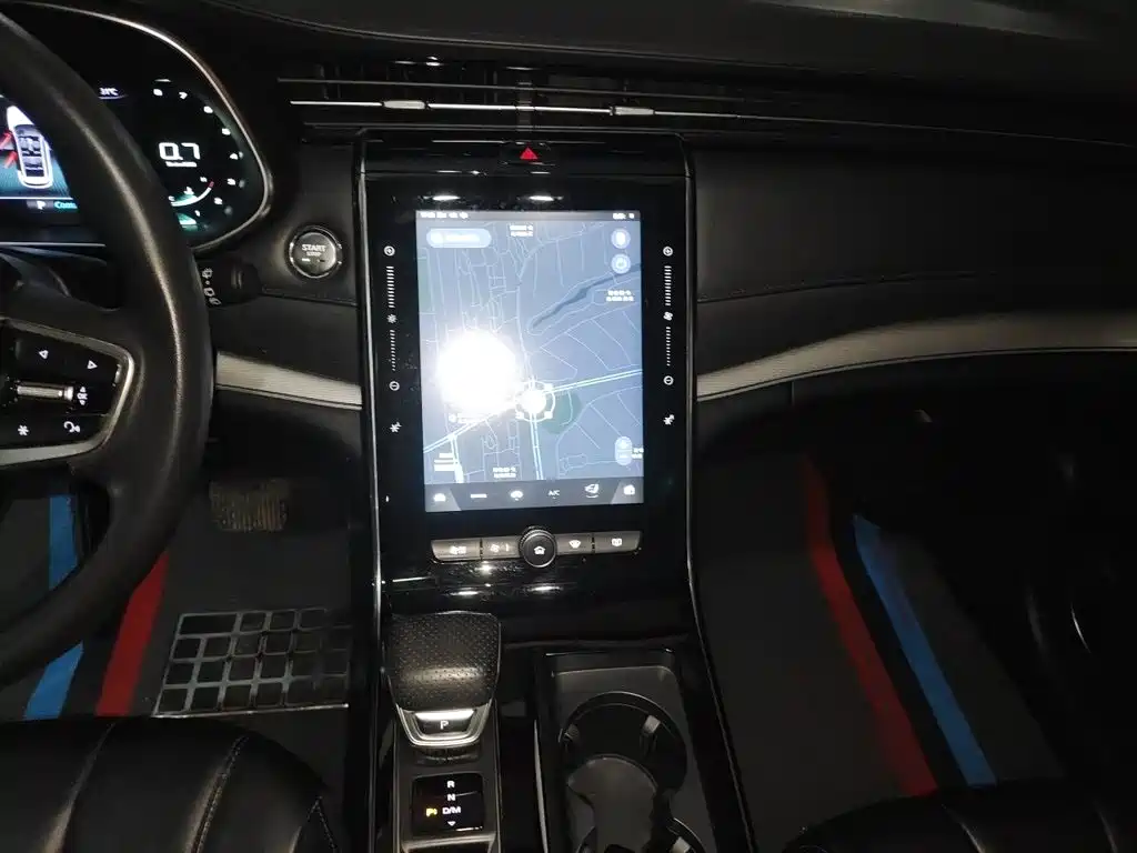 Roewe RX5 MAX 2021 2021 Supreme Series 300TGI Auto Luxury Cabin Edition