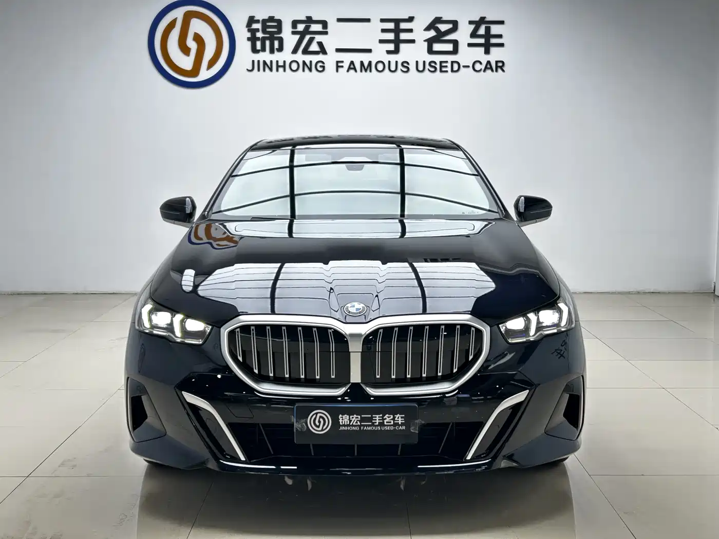 BMW 5 Series 2025 530Li Premium M Sport Package фото 2