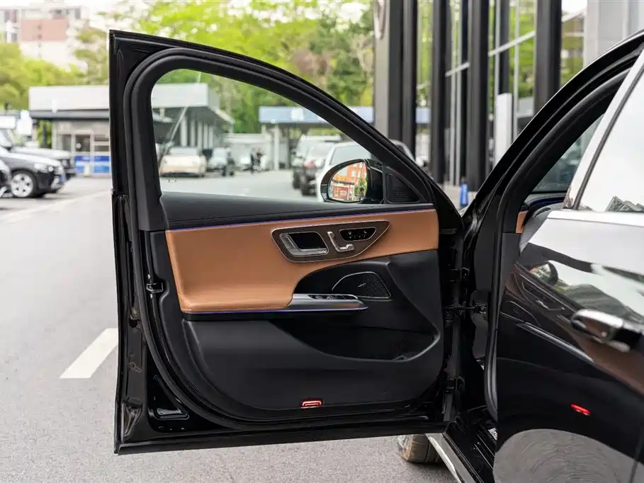 MERCEDES-BENZ E CLASS NEW ENERGY