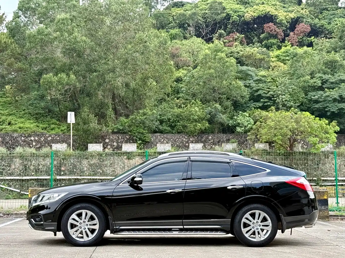 Honda Crosstour 2015 2014 2.4L Luxury Edition