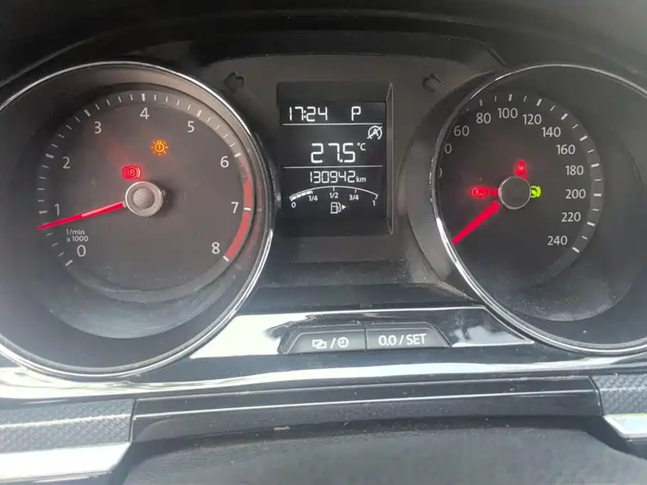 Volkswagen C-TREK 2017 230TSI DSG Luxury фото 14