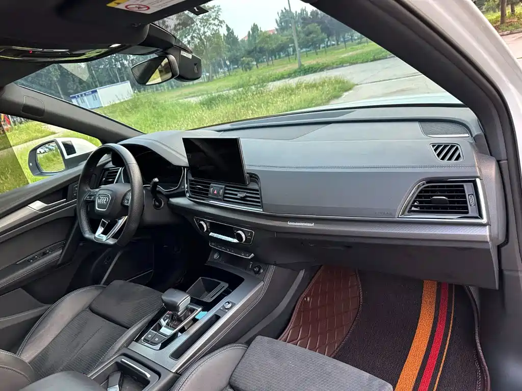 Audi Q5L Sportback 2022 2022 45 TFSI Luxury