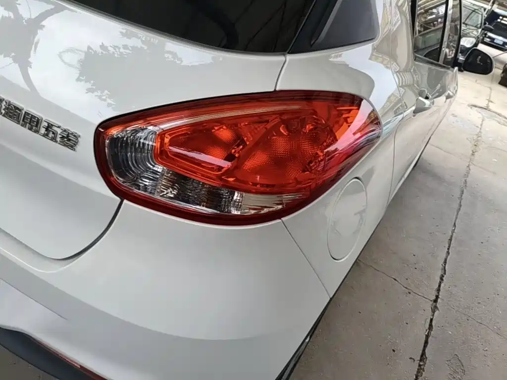 Baojun 310 2018 2016 1.2L Manual Comfort Model