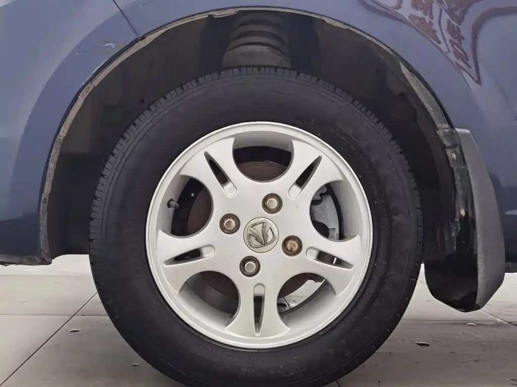 BAIC Weiwang M20 2014 2014 1.5L Utility BJ415A