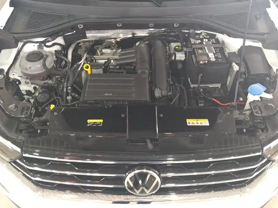 Volkswagen T-ROC 2022 2021 Facelift 280TSI DSG 2WD Comfort Smart Connect Edition