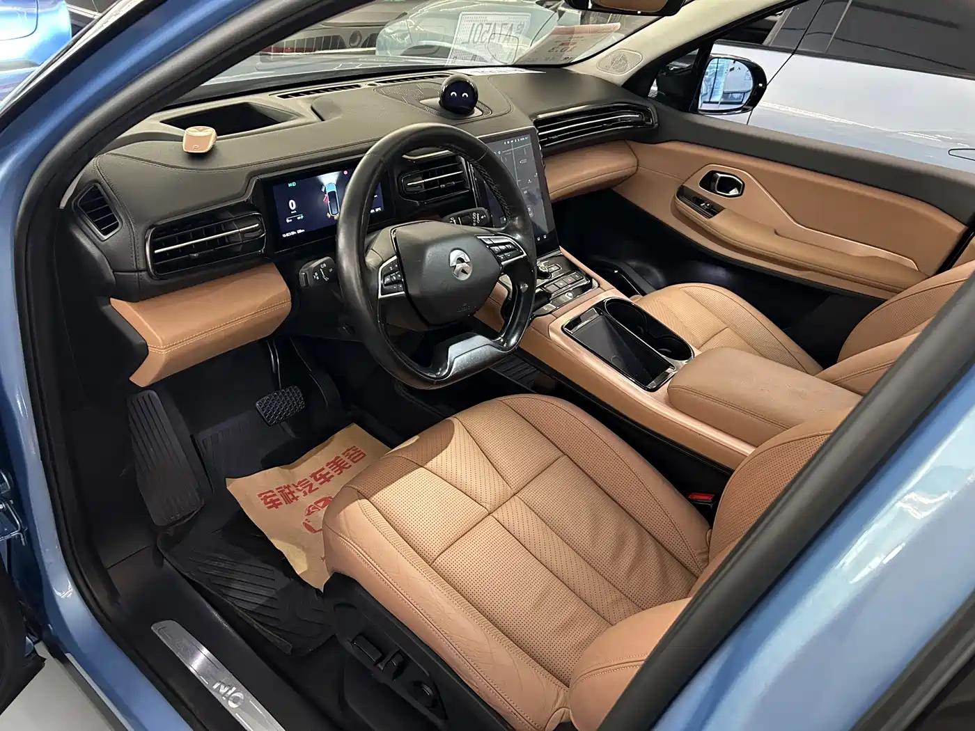 NIO ES8 2019 2018 355KM Base Model 7-Seater Version