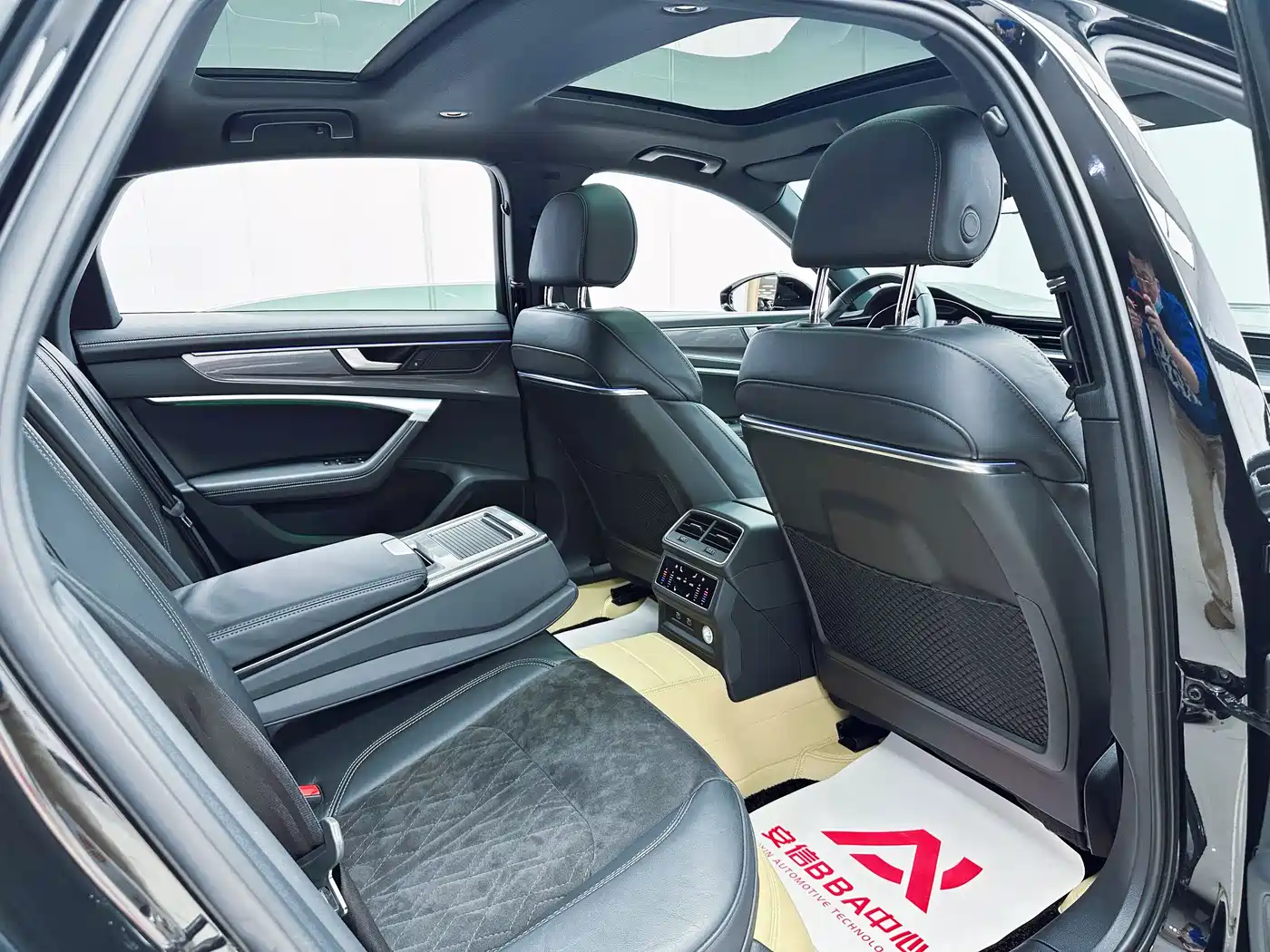 Audi A6L 2021 55 TFSI quattro Flagship Dynamic фото 8