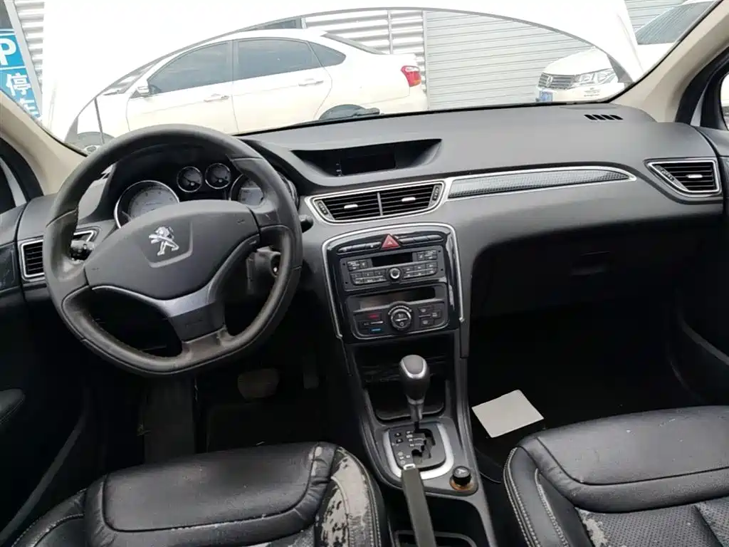 Peugeot 308 2014 Model Joy Edition Classic 1.6L Automatic Trend Style фото 10
