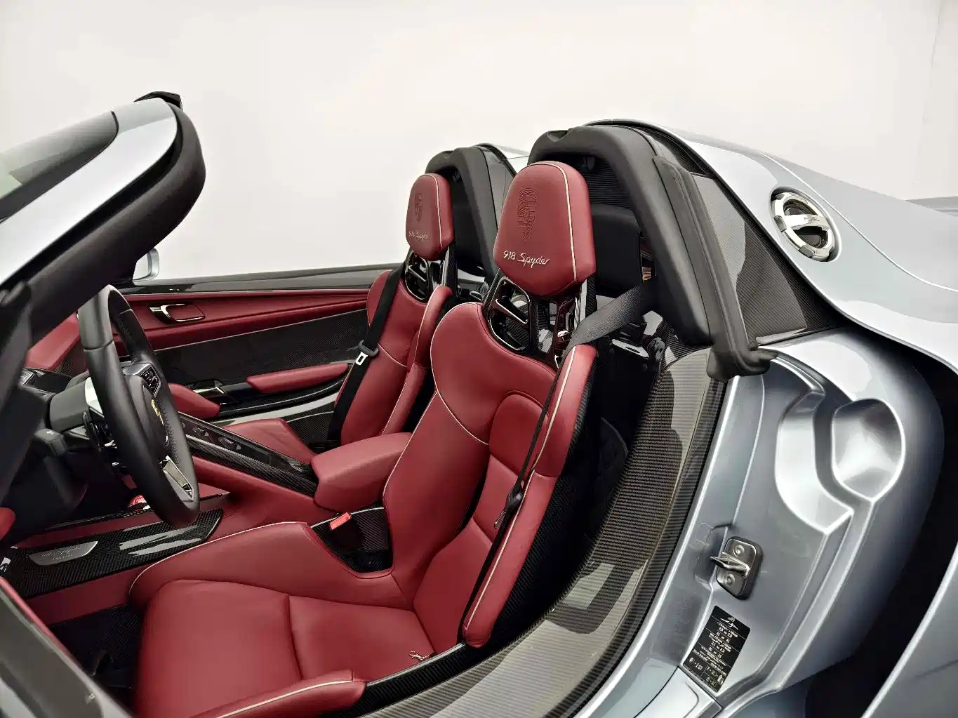 Porsche 918 Spyder 2016 2014 4.6L