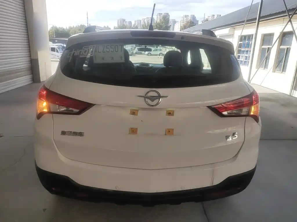 Фото 6 - Haima S5