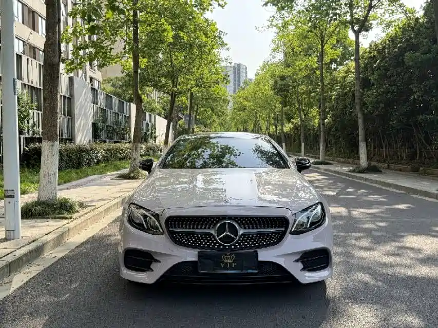 Mercedes-Benz E-Class (Import) 2020 E 260 Coupe фото 3