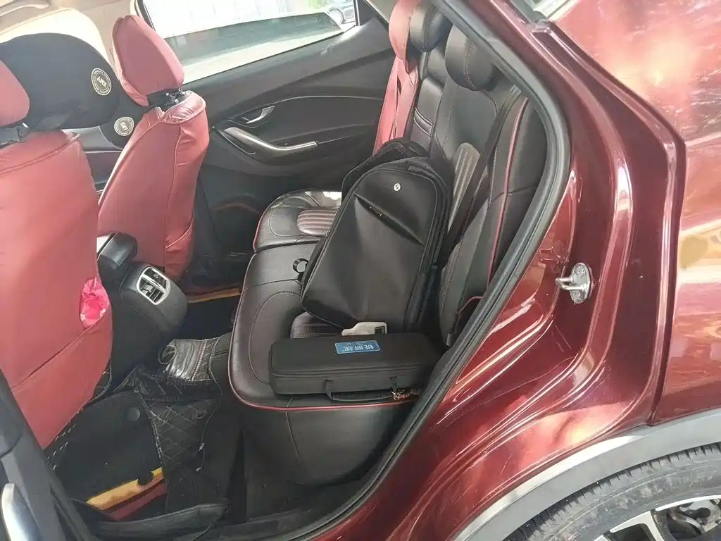 Soueast DX7 2017 2017 1.5T Automatic Glory Edition