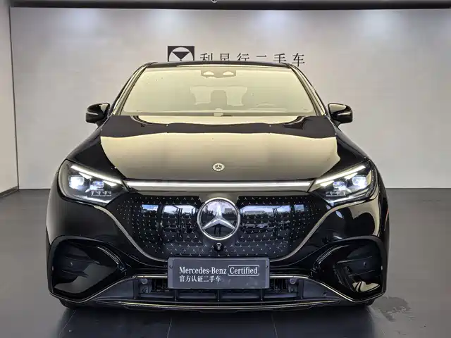 Mercedes-Benz EQE SUV 2023 500 4MATIC Special Edition — фото 2
