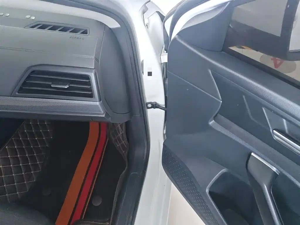 Volkswagen Sagitar 2019 200TSI DSG Fashion Edition China VI фото 20