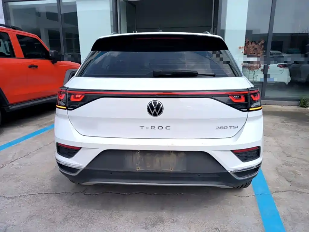 Volkswagen T-Roc, миниатюра 6