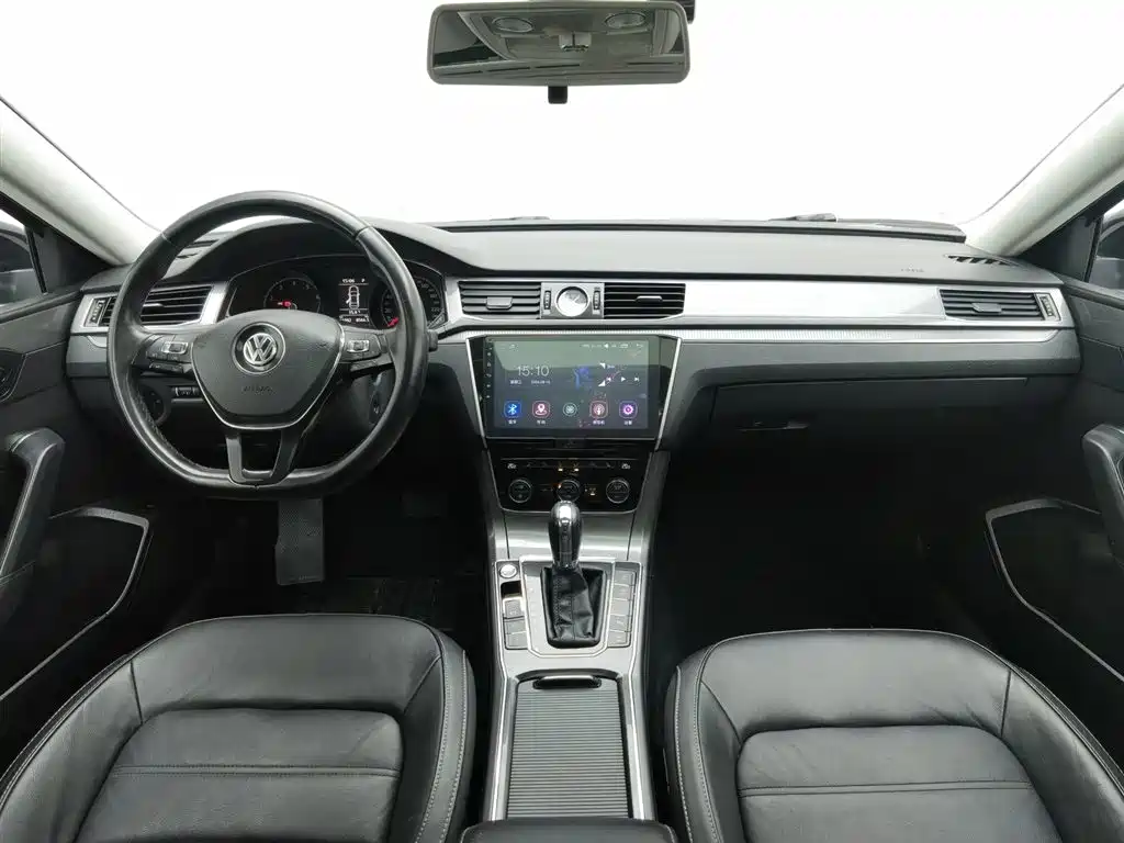 Volkswagen Passat 2017 280TSI DSG Prestige фото 5