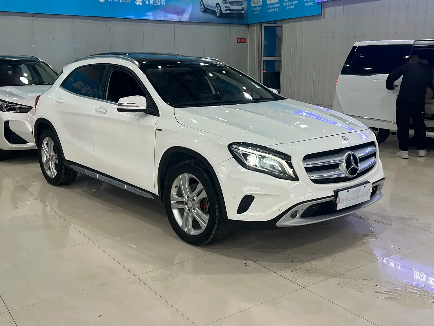 Mercedes-Benz GLA 2017 GLA 200 Dynamic фото 3
