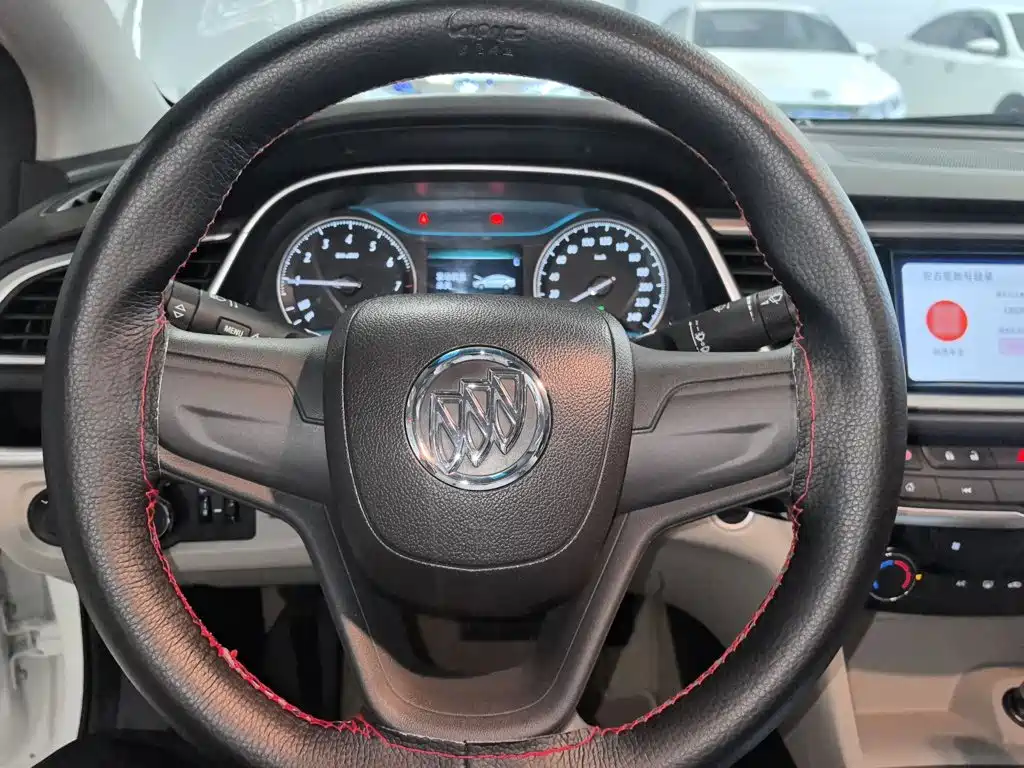 Фото 7 - Buick Excelle
