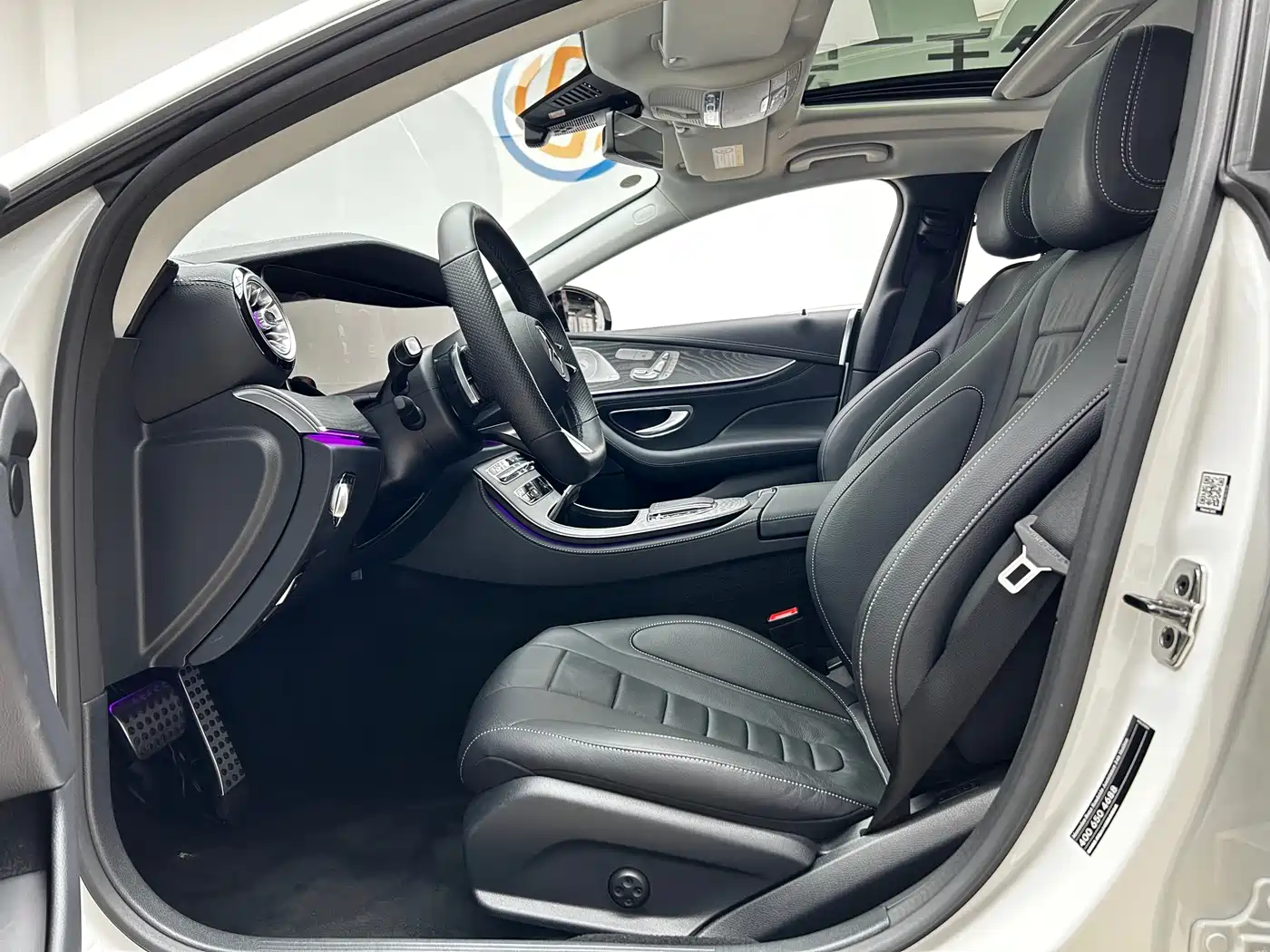 MERCEDES-BENZ CLS
