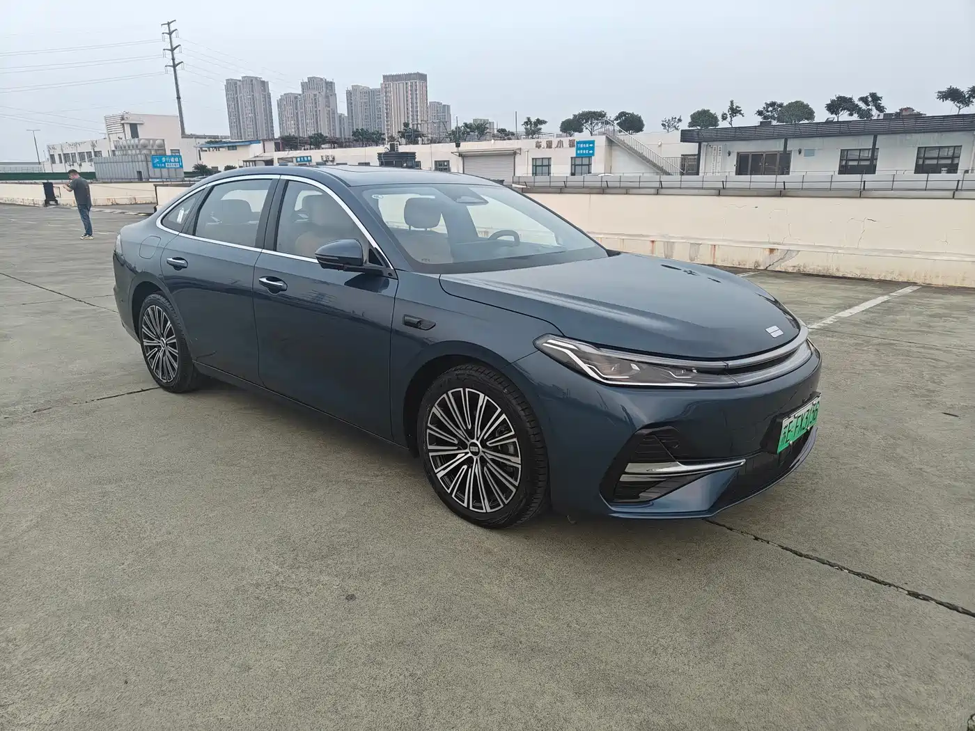 Geely Galaxy Galaxy A7 2025 EM-i фото 3