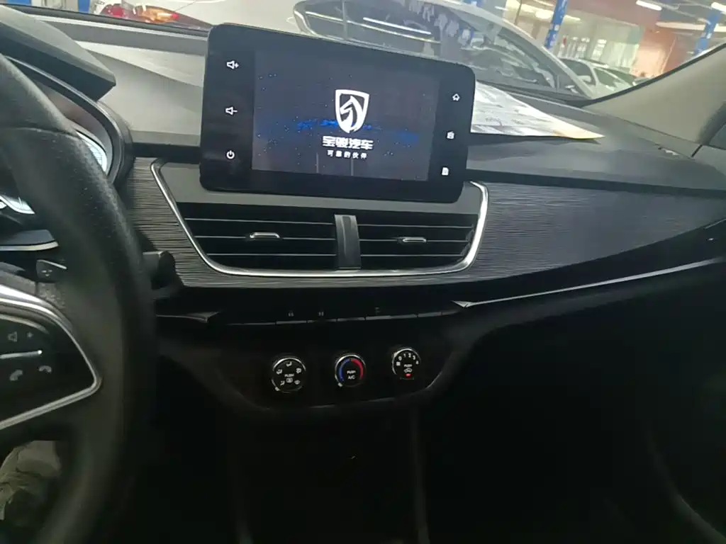 Baojun 360 2019 2019 1.5L CVT Elite (China VI)