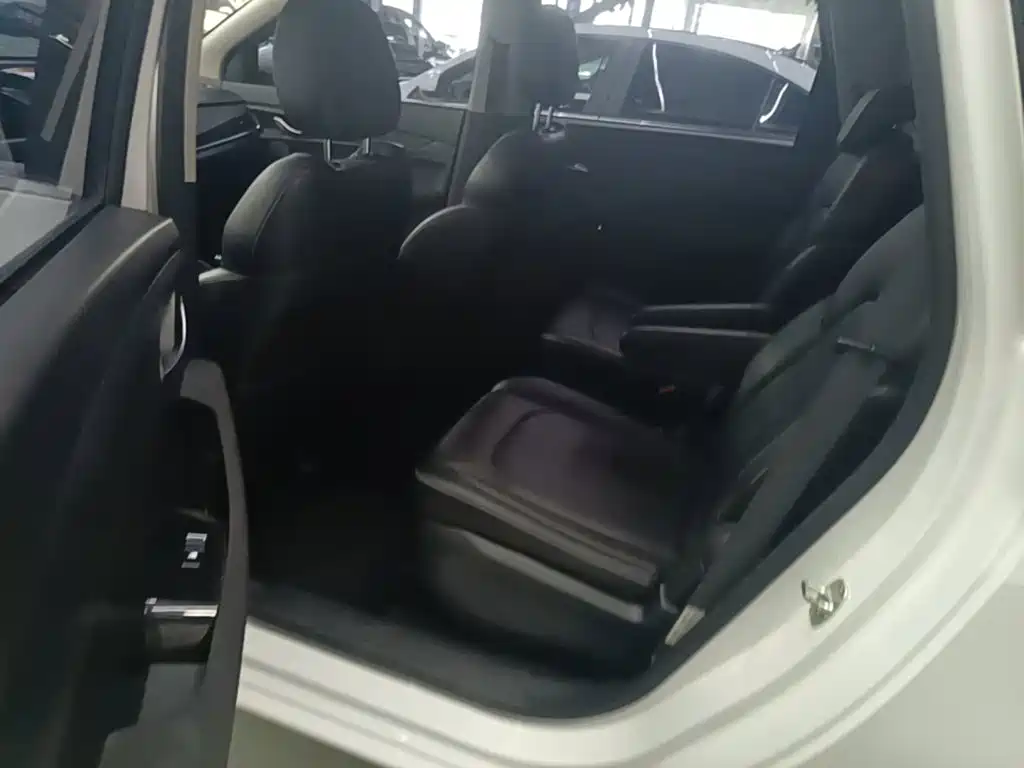Baojun 360 2019 2019 1.5L CVT Elite (China VI)