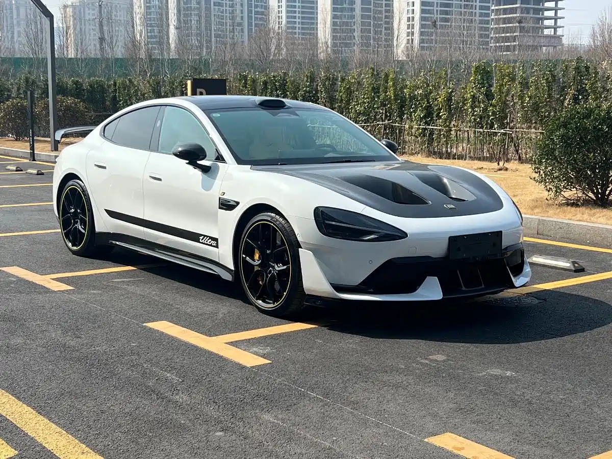 XIAOMI CAR XIAOMI SU7 ULTRA