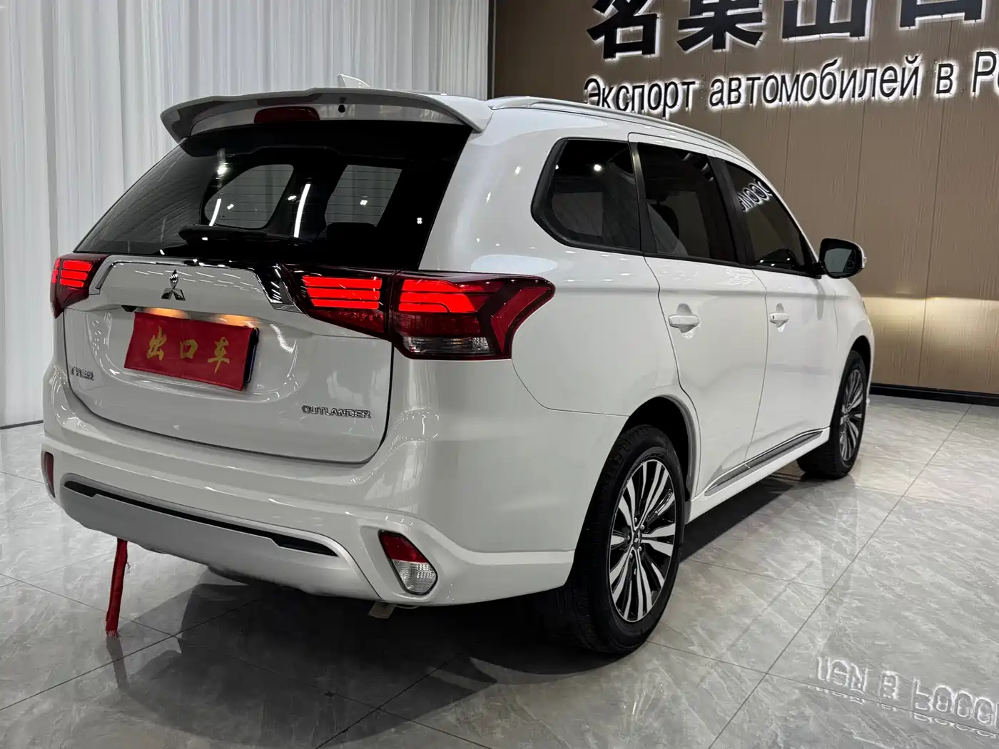 Mitsubishi Outlander 2021 2.0L FWD Comfort Edition 5-seater фото 6