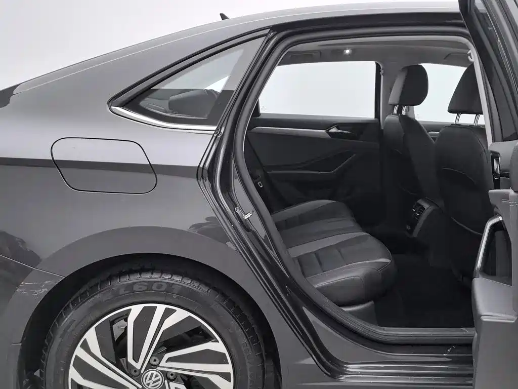 Volkswagen Sagitar, миниатюра 15