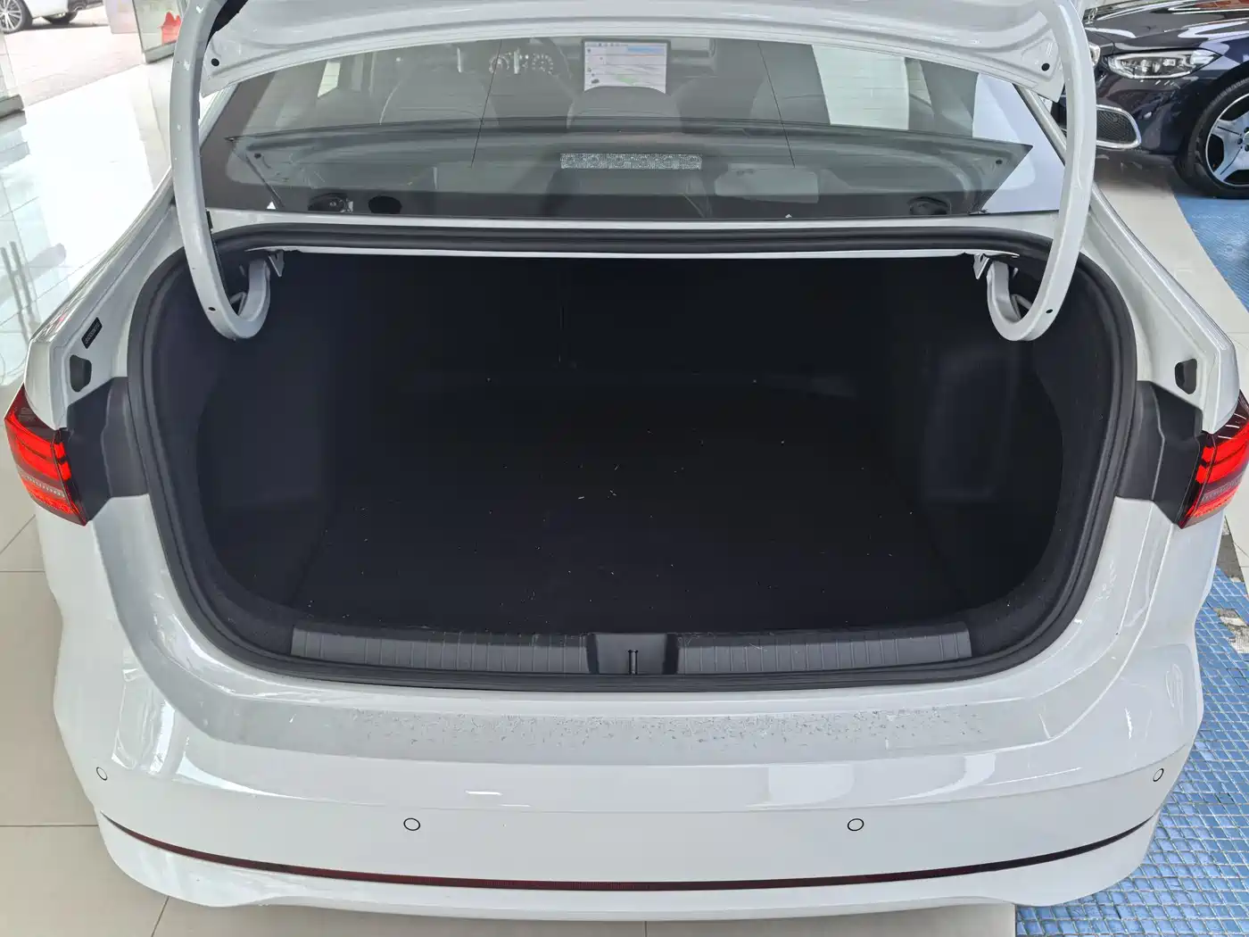 Volkswagen Lavida 2025 PRO 1.5T фото 20