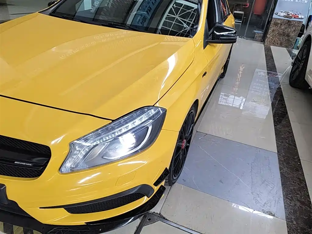 Mercedes-Benz A-Class AMG (Import) 2014 AMG A 45 4MATIC фото 24