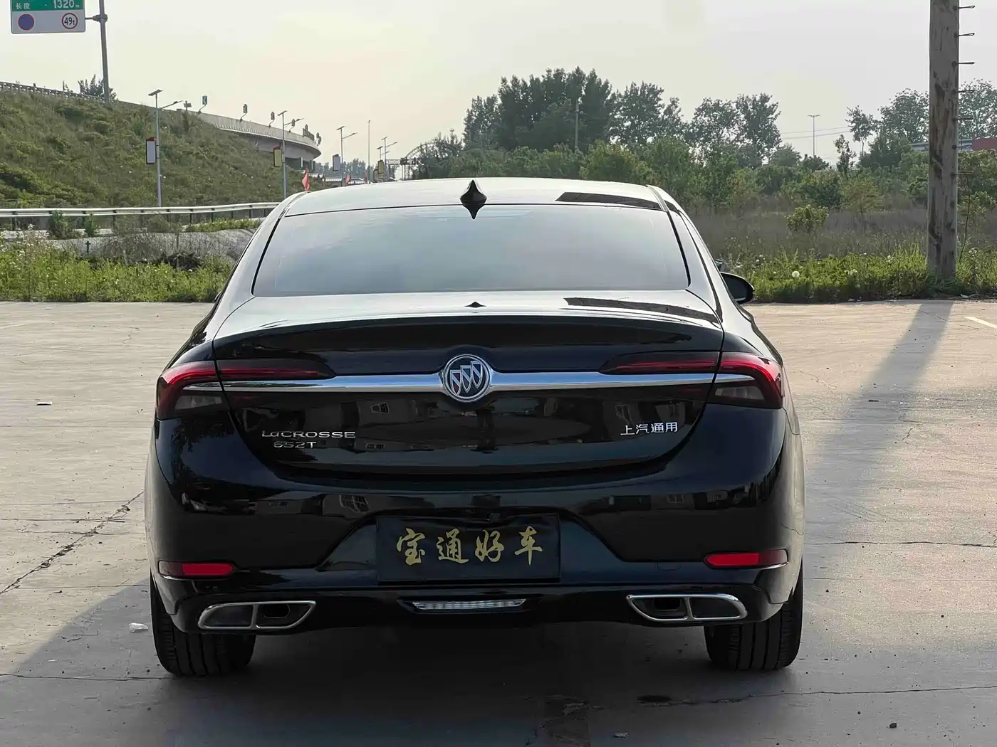 BUICK LACROSSE