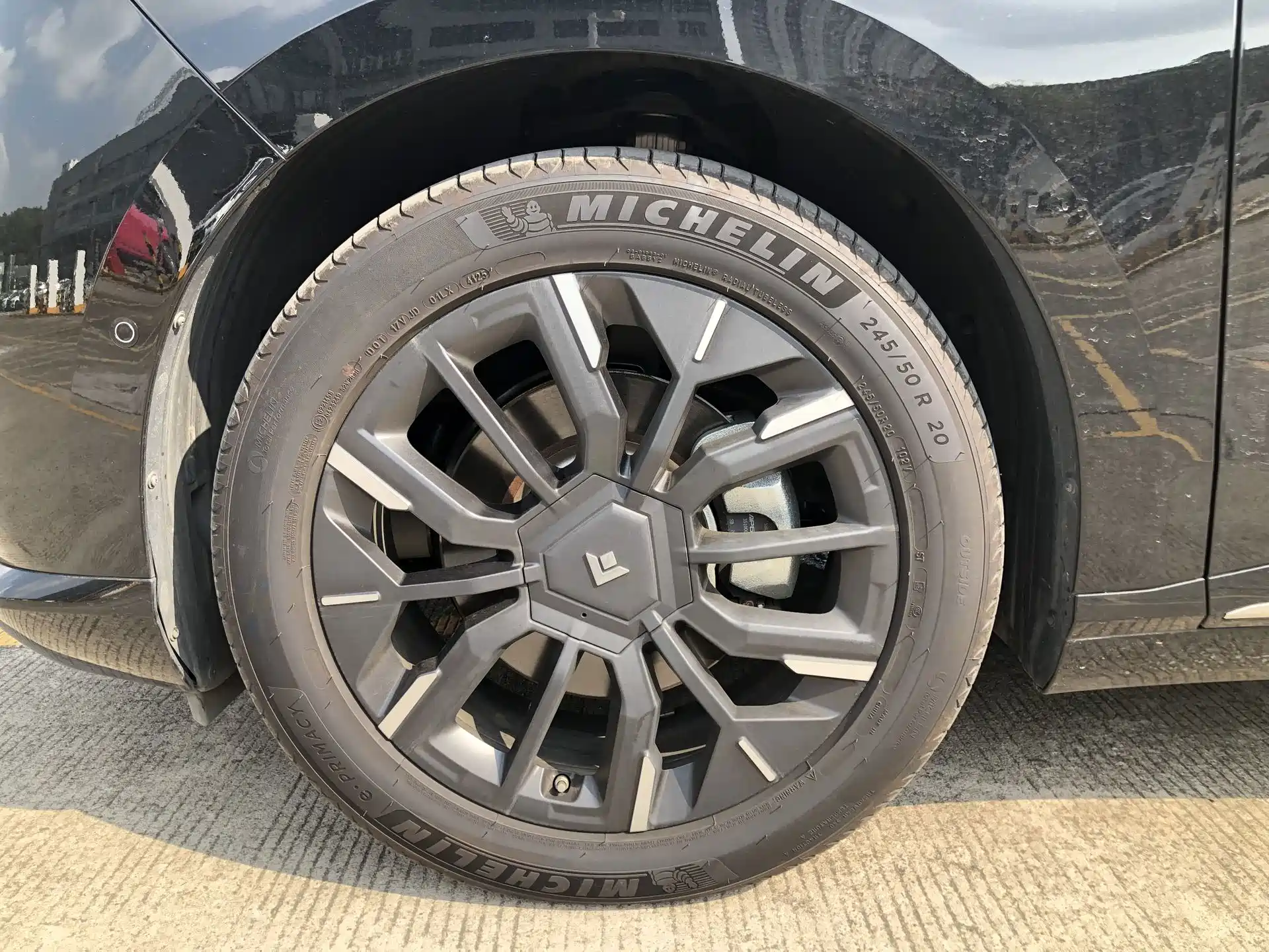 Photo 17 - GAC Haobo Hyper HT
