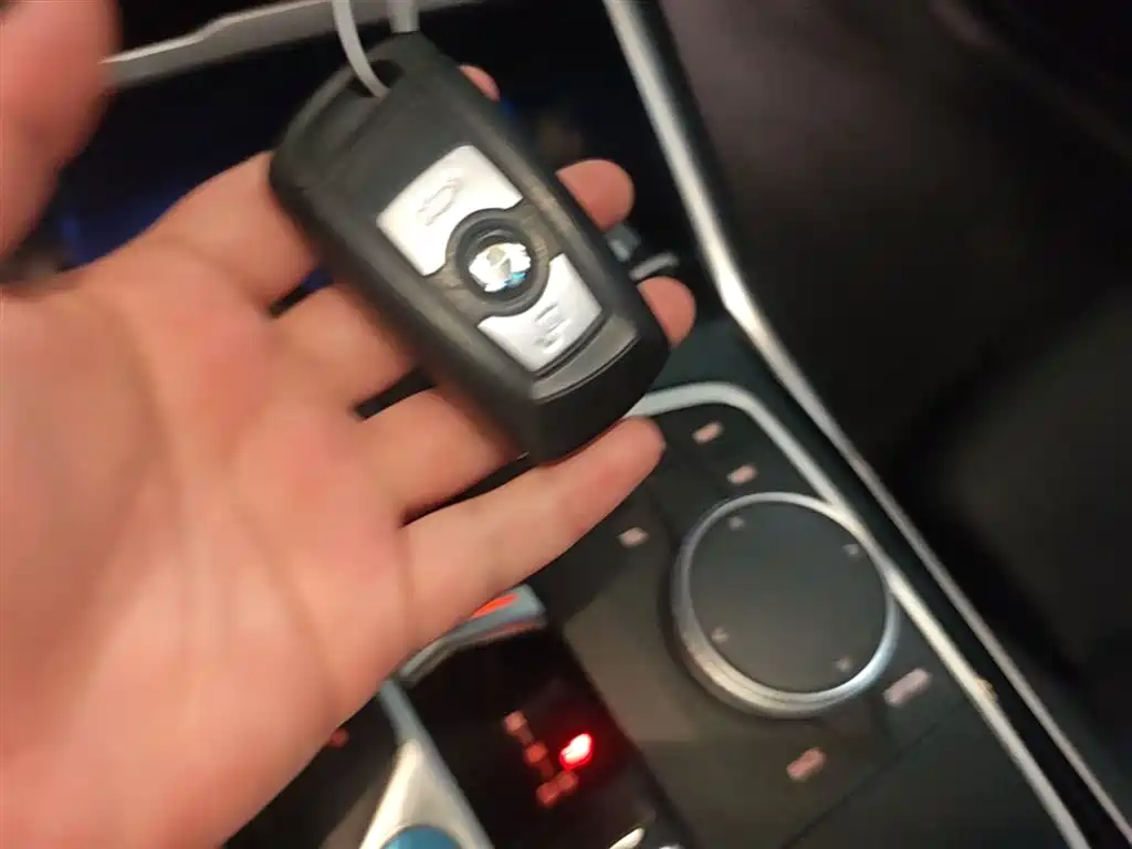 BMW i4 2023 eDrive35 фото 14