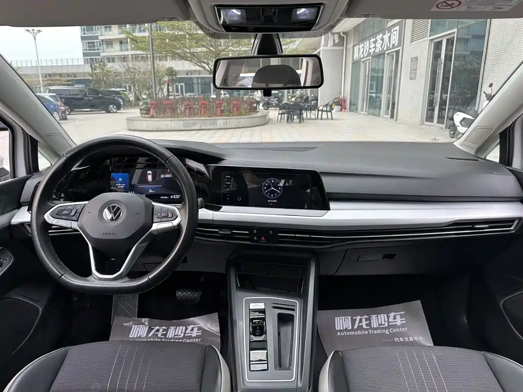 Volkswagen Golf 2021 280TSI DSG Pro фото 10