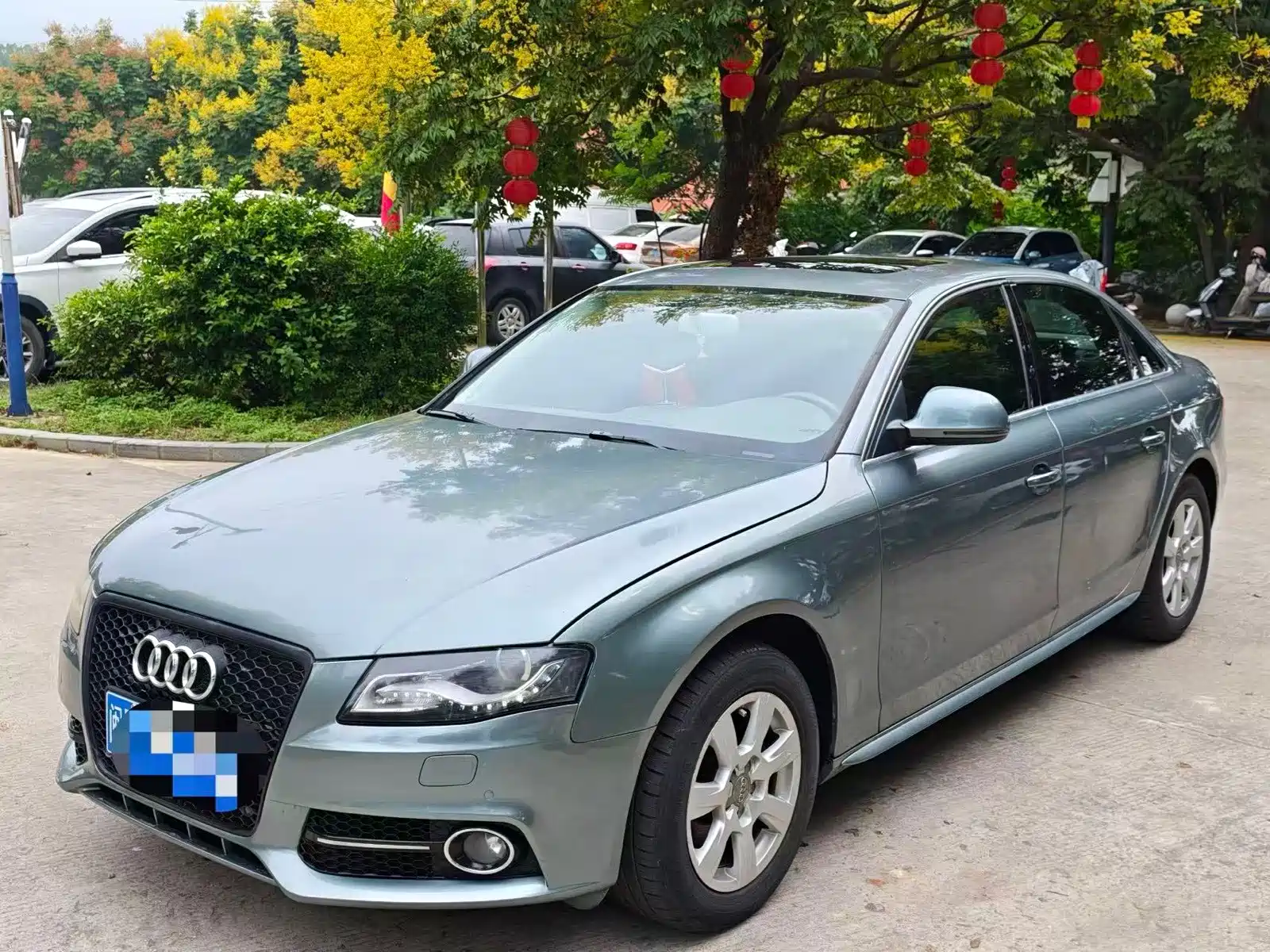 Фото 1 - Audi A4L