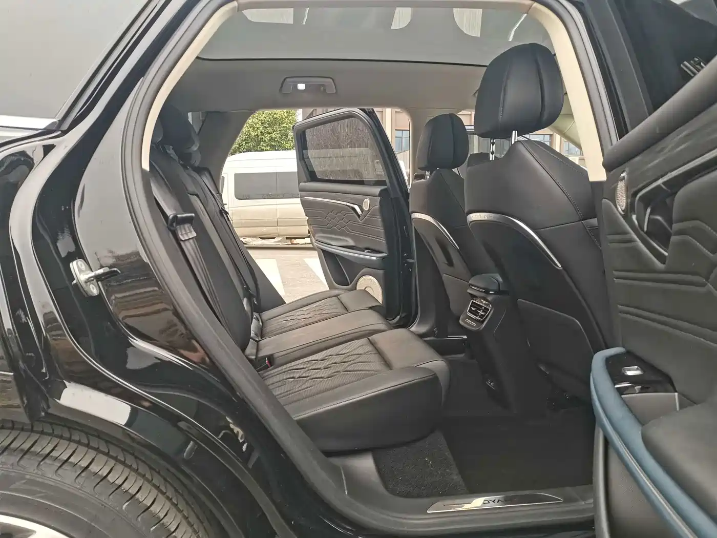 Voyah Free 2022 2021 AWD Standard Pure Electric Exclusive Luxury Package