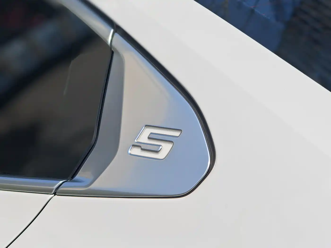 BMW 5 Series 2024 525Li M Sport Package фото 16