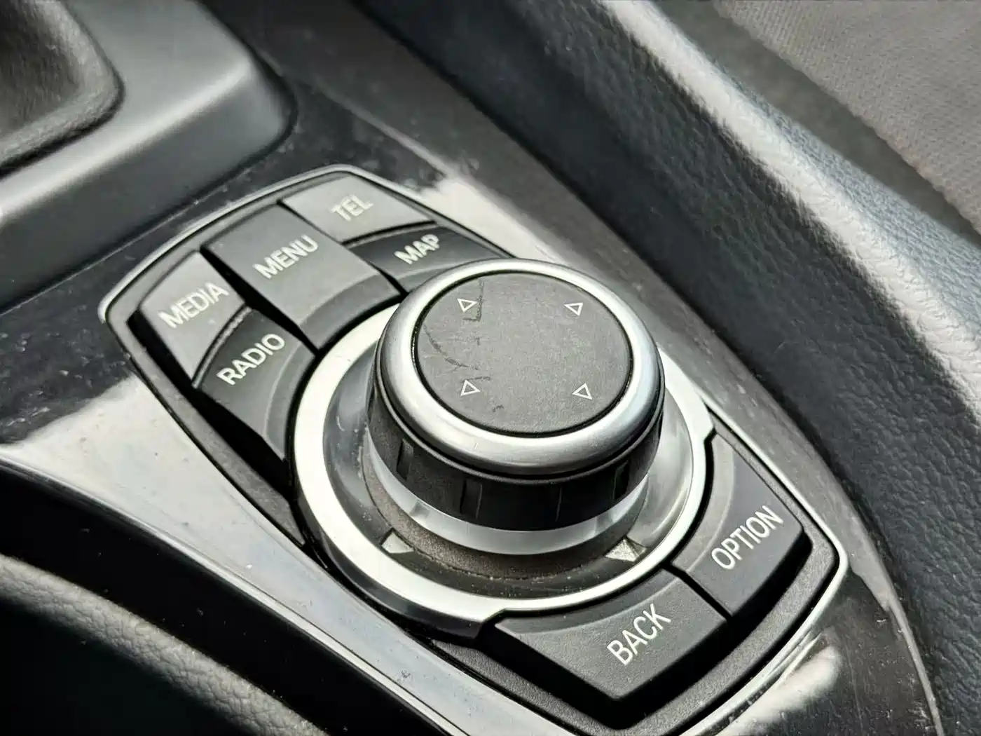 BMW X1 2013 sDrive18i Sport Design Package фото 18