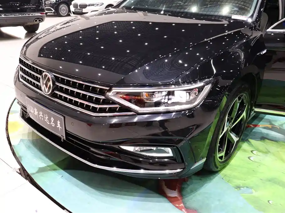 Volkswagen Magotan 2023 Model 2 Million Commemorative Edition 330TSI DSG Luxury фото 26
