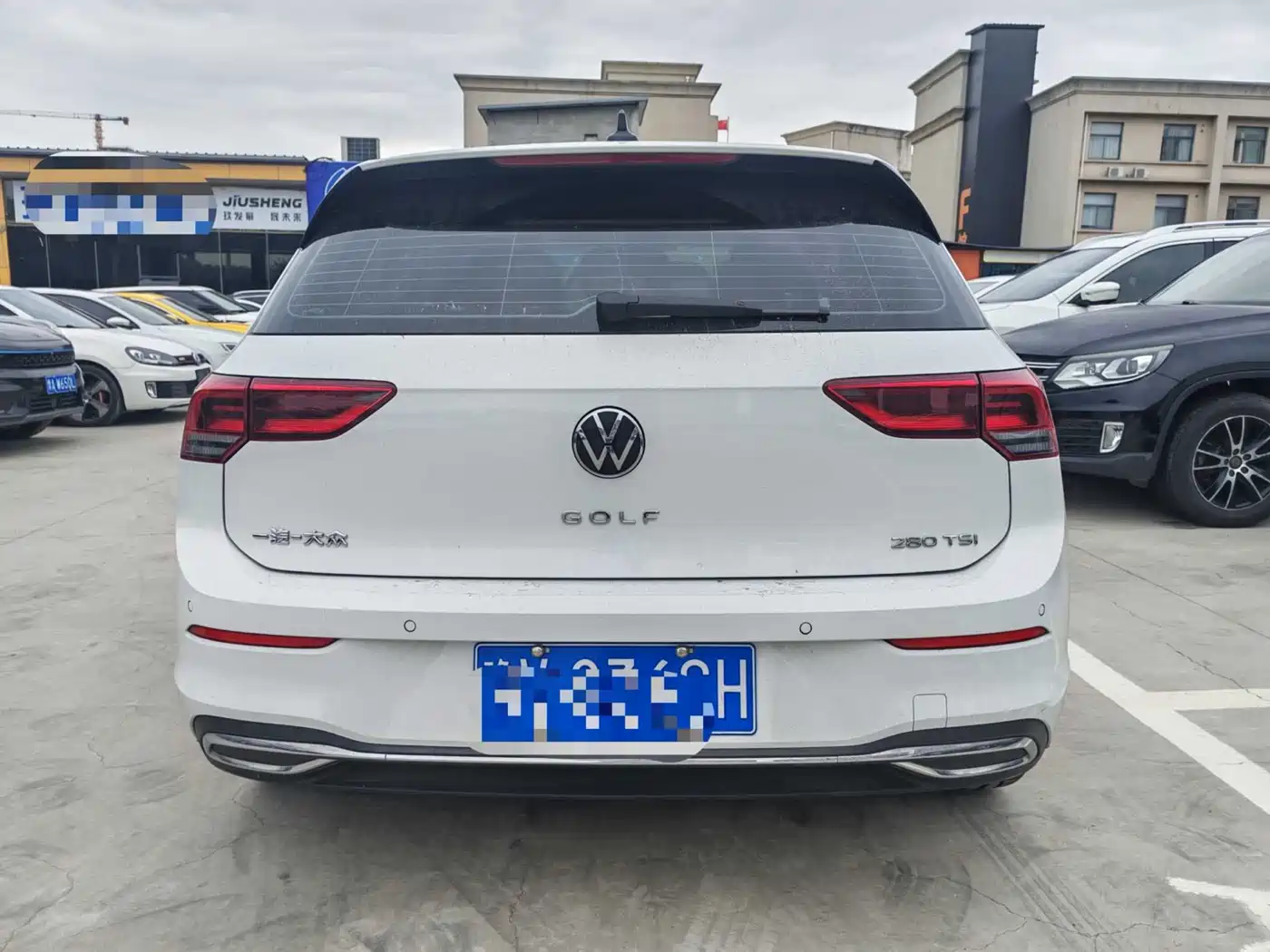Volkswagen Golf 2023 Facelift 280TSI DSG Pro фото 8