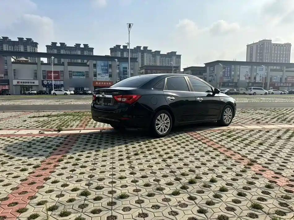Фото 7 - Buick Excelle