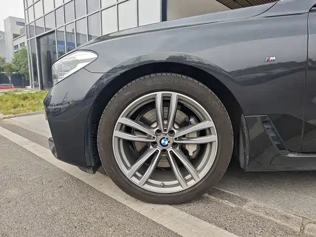 BMW 6 Series GT 2019 630i M Sport Package — фото 5