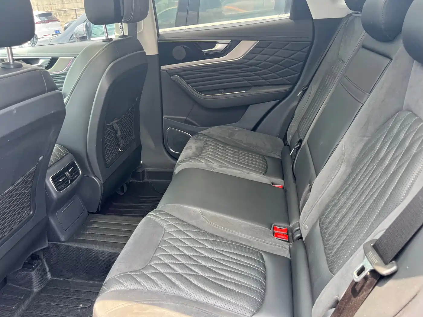 Hongqi HS5 2019 2019 2.0T Smart Connect Enjoy Edition