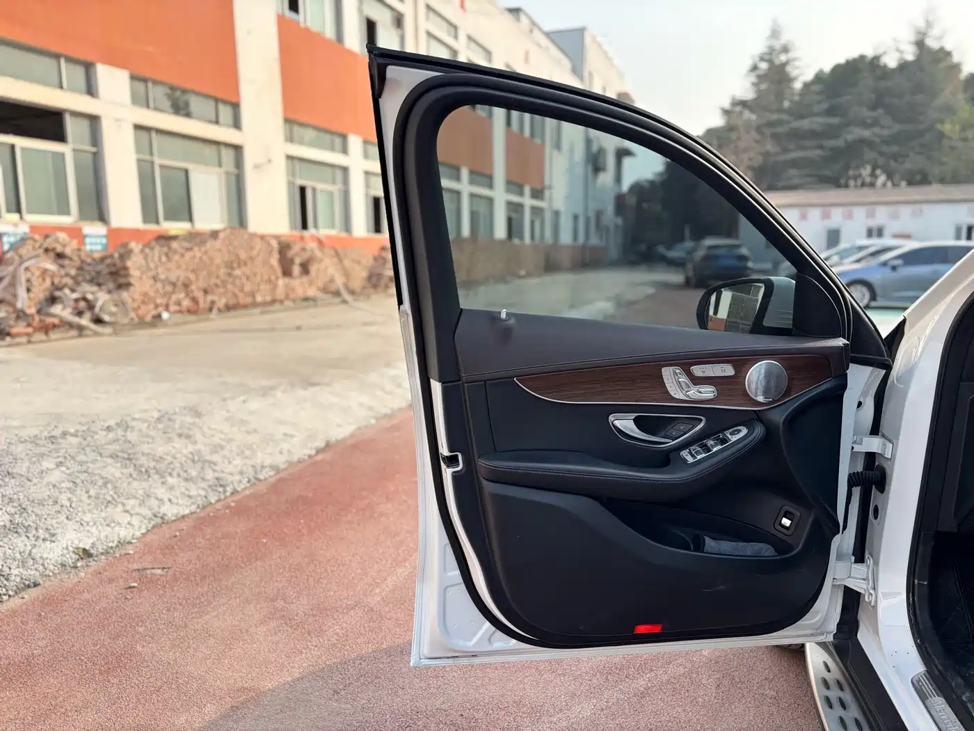 Mercedes-Benz GLC 2021 GLC 300 L 4MATIC Sporty фото 8