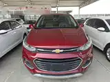 Photo 3 - Chevrolet Trax
